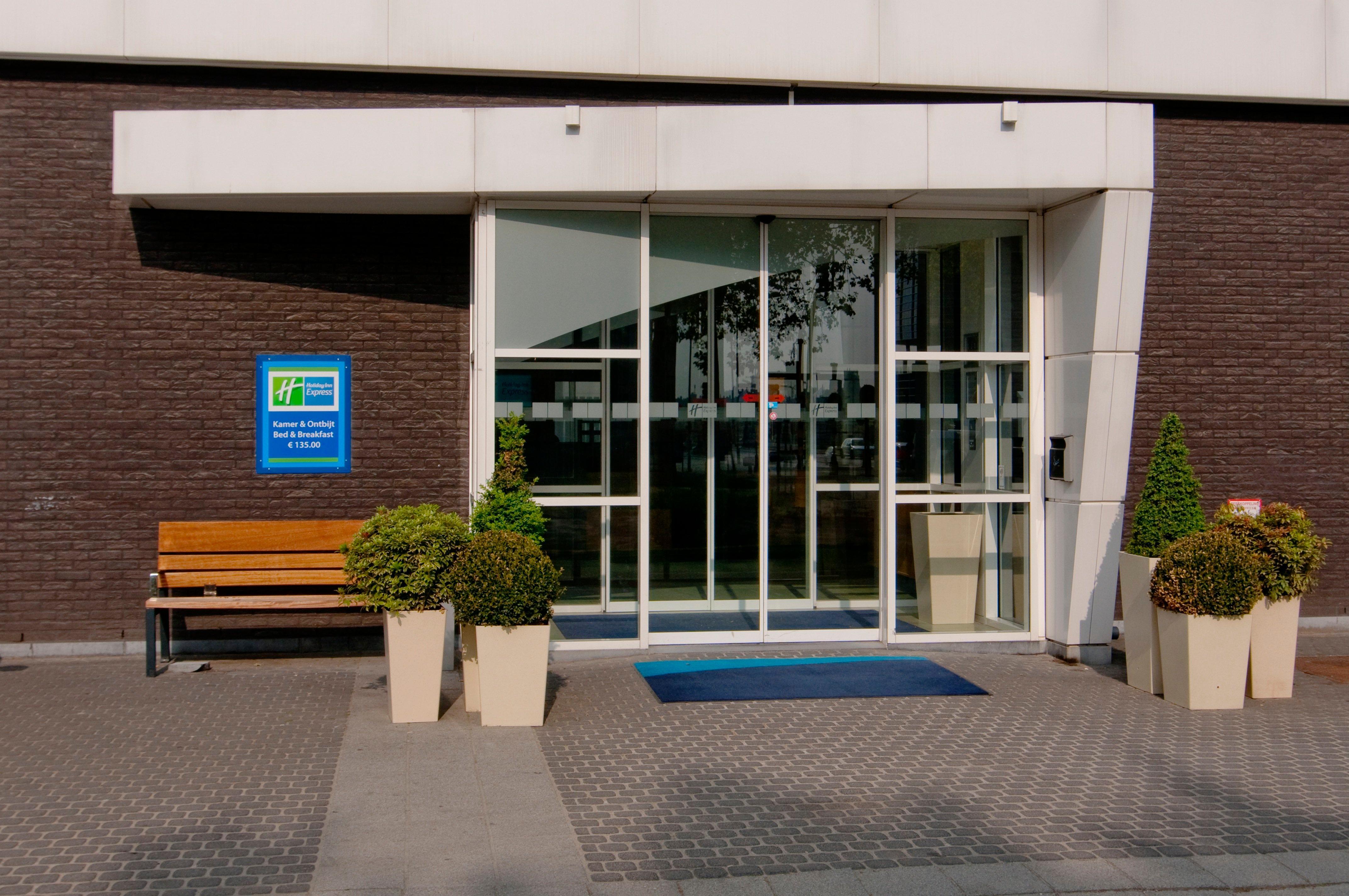 Holiday Inn Express Antwerpen City North, An Ihg Hotel Exterior foto