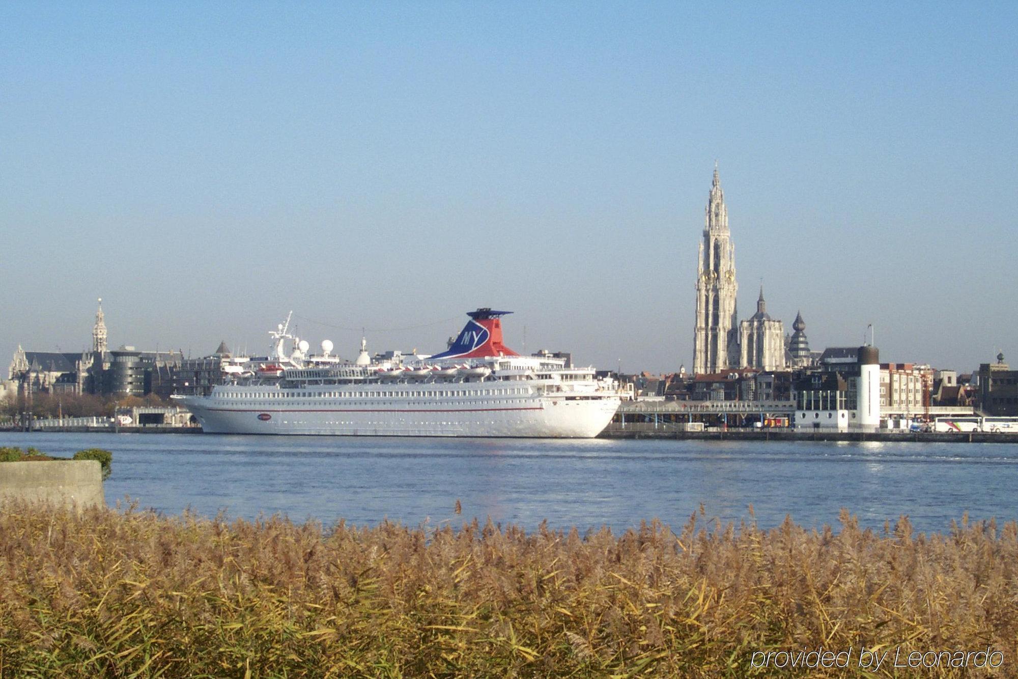 Holiday Inn Express Antwerpen City North, An Ihg Hotel Exterior foto